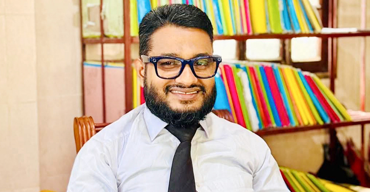 ফরিদপুরে ট্রাকচাপায় আইনজীবী নিহত