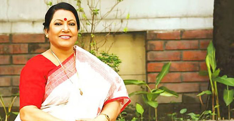 আজ আইসিইউ থেকে কেবিনে নেওয়া হবে ফরিদা পারভীনকে