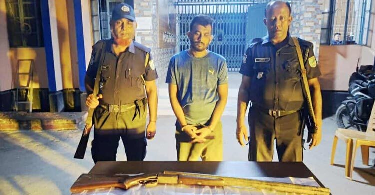 ফরিদপুর মহানগর স্বেচ্ছাসেবক দলের সদস্য সচিব বহিষ্কার