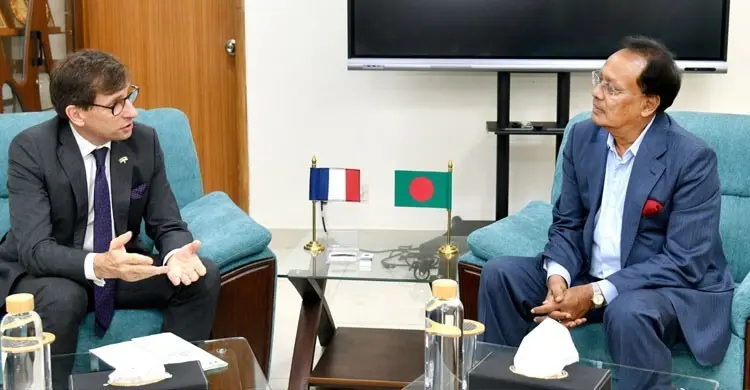 ভূ-পর্যবেক্ষণ স্যাটেলাইট স্থাপনে বাংলাদেশকে সহায়তা করতে চায় ফ্রান্স