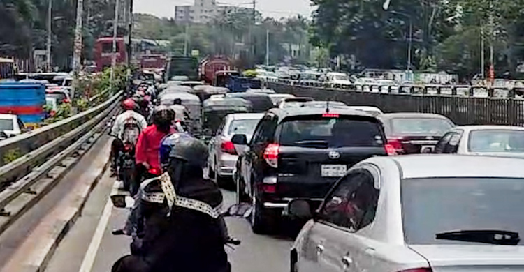 যানজটের পুরনো রূপে রাজধানী ঢাকা