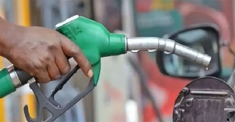 পেট্রোল-অকটেনের দাম বাড়লো লিটারে ৫ টাকা