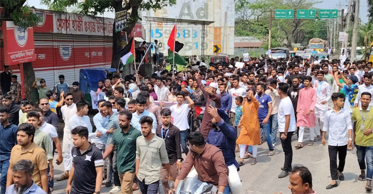 গাজায় ইসরায়েলি হামলার প্রতিবাদে সারাদেশে বিক্ষোভ