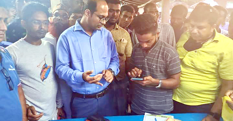 গাইবান্ধায় পশুহাটে অতিরিক্ত হাসিল, জরিমানা ৪৫ হাজার