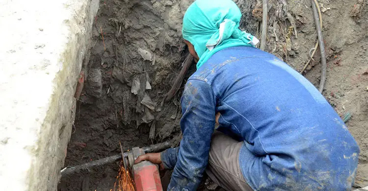 নারায়ণগঞ্জ ও ডেমরায় অবৈধ গ্যাস সংযোগ বিচ্ছিন্নকরণে অভিযান