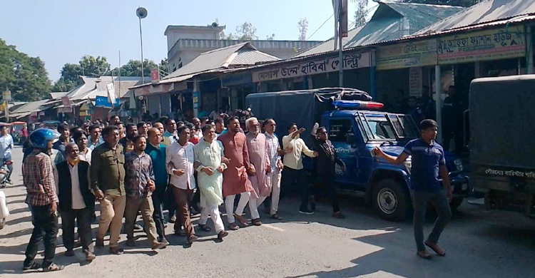 গাইবান্ধায় আওয়ামী লীগ নেতাকর্মীদের বিক্ষোভ