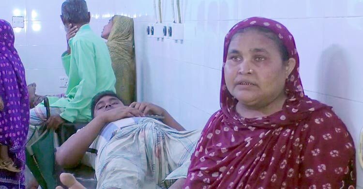 বাকিতে পণ্য না দেওয়ায় গুলি, দোকানদারসহ গুলিবিদ্ধ ২