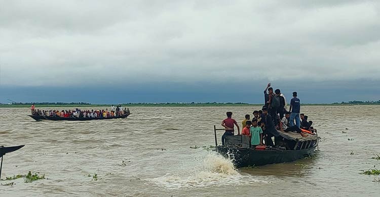 গাইবান্ধায় নতুন করে বাড়ছে সব নদ-নদীর পানি