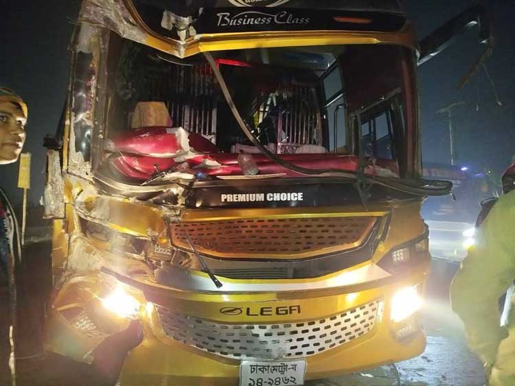 গাইবান্ধায় সড়ক দুর্ঘটনায় প্রাণ গেলো দুজনের