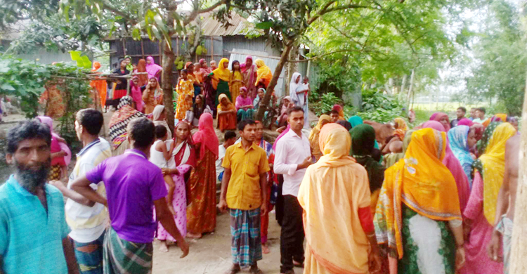নানাবাড়ি বেড়াতে এসে ডোবায় ডুবে দুই শিশুর মৃত্যু