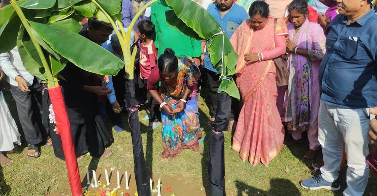 সাঁওতাল হত্যা দিবসে গাইবান্ধায় সাঁওতালদের সমাবেশ