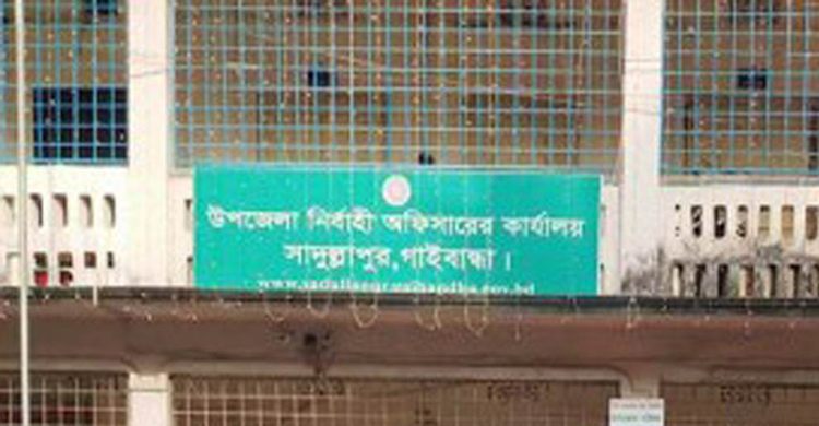মাদকাসক্ত স্বামীকে কারাগারে পাঠাতে স্ত্রীর আবেদন