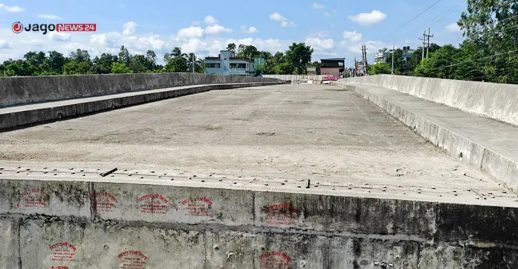 গাইবান্ধায় আড়াই বছর ধরে আটকে শত কোটি টাকার ৯ সেতুর কাজ