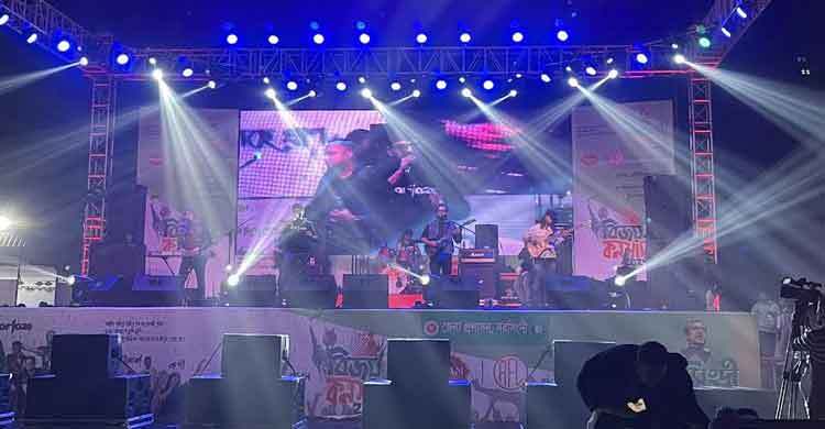 জাঁকালো আয়োজনে শেষ হলো নরসিংদীর ‘বিজয় কনসার্ট’