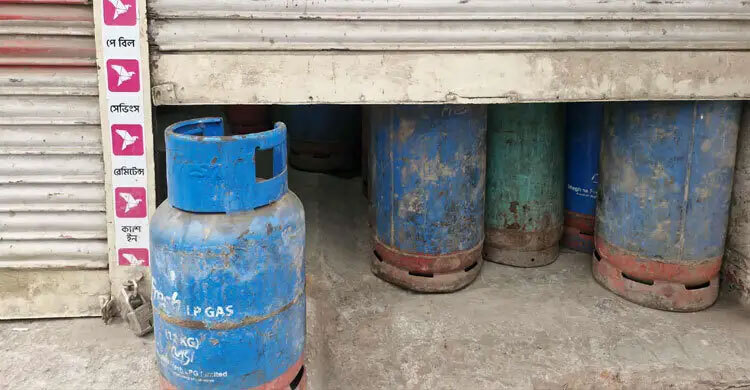 LPG cylinder sale suspension causes customer hassle