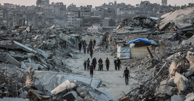 গাজায় ইসরায়েলি হামলায় নিহতের সংখ্যা ৬৯ হাজার ছাড়ালো