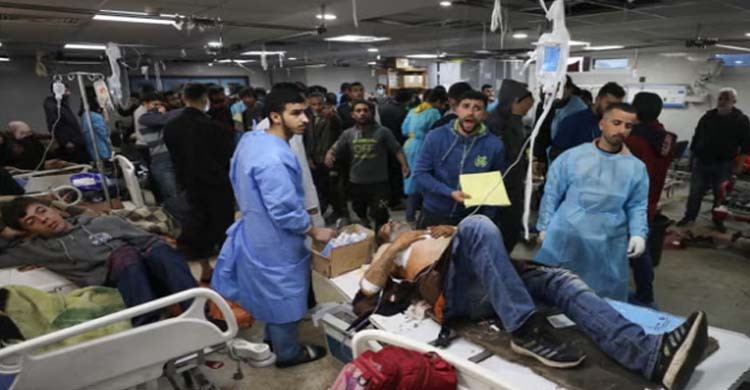 বিপর্যস্ত গাজার স্বাস্থ্যব্যবস্থা, সাংবাদিক ও মানবাধিকারকর্মীদের প্রবেশ নিশ্চিতের আহ্বান