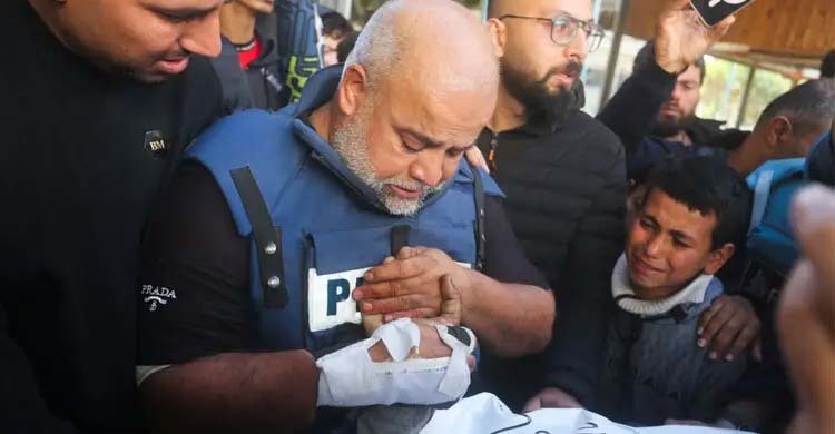 বিদেশি সাংবাদিকদের গাজায় ঢুকতে দিচ্ছে না ইসরায়েল