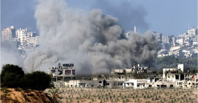 খান ইউনিসে ইসরায়েলি হামলায় নিহত ১৫