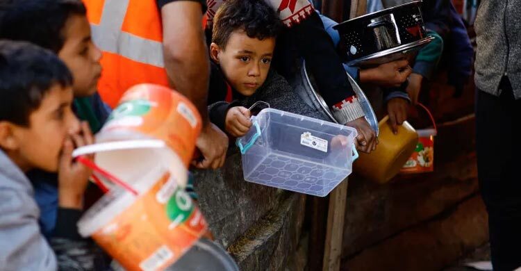 Qatar announces Israel-Hamas deal for medicine and aid to enter Gaza