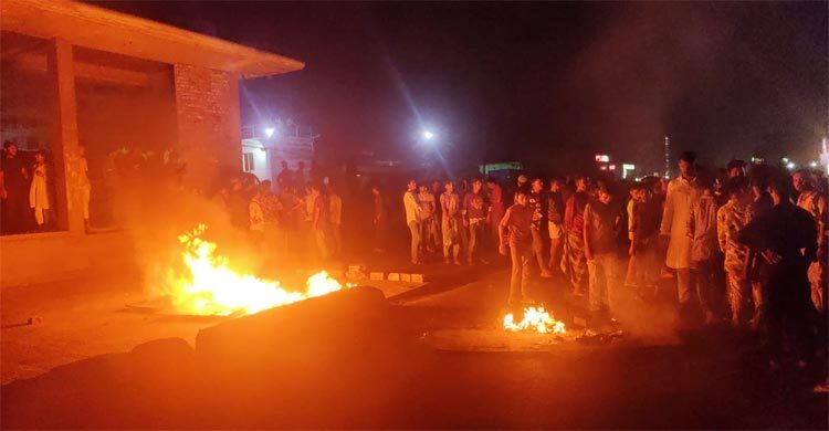 গাজীপুরে সড়ক দুর্ঘটনায় দুই নারীসহ নিহত ৪