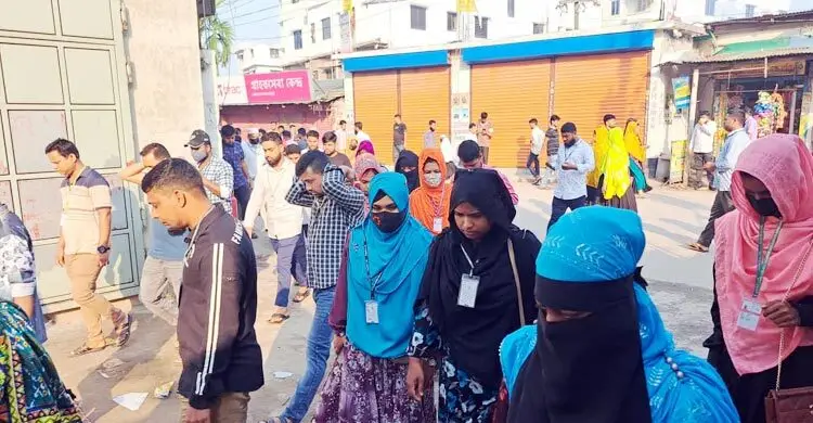 ঈদের ছুটি শেষে কর্মমুখর হয়ে উঠেছে গাজীপুর