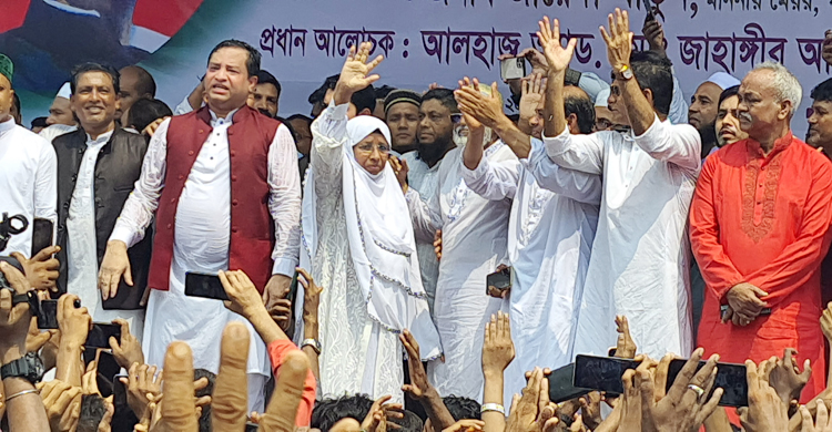 দায়িত্ব নিলেন গাজীপুর সিটির প্রথম নারী মেয়র জায়েদা