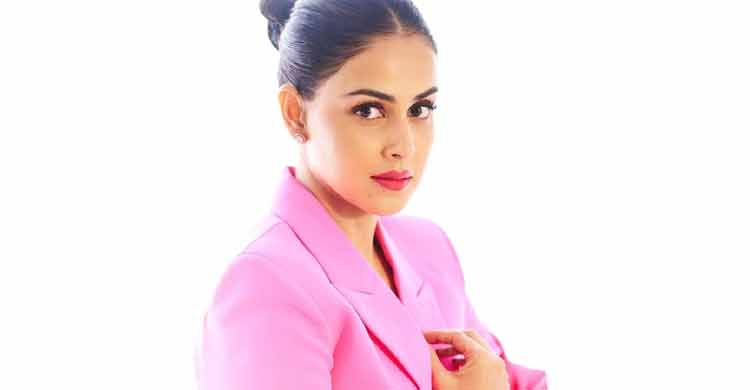 খাবারের অভ্যাস বদলে যেভাবে সুস্থ থাকছেন জেনেলিয়া