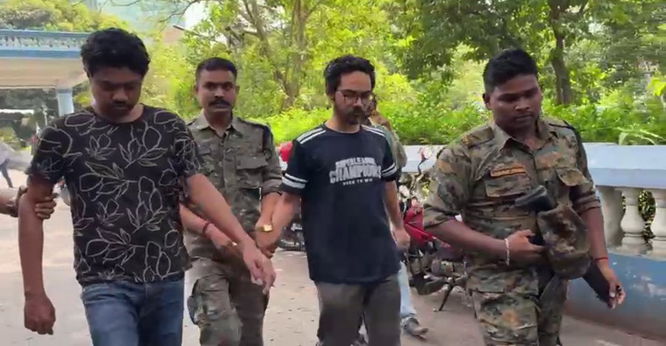 পশ্চিমবঙ্গের বিশেষ আদালতে তোলা হলো হাদি হত্যার প্রধান দুই আসামিকে