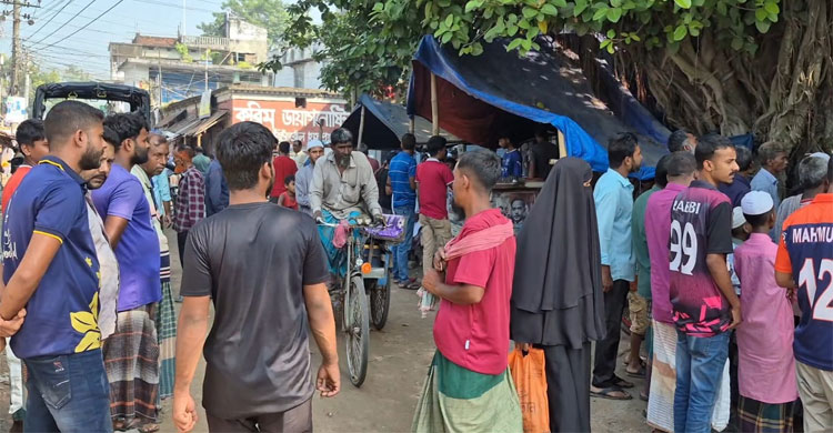 বগুড়ায় বৃদ্ধাকে শ্বাসরোধে হত্যা করে ডাকাতি
