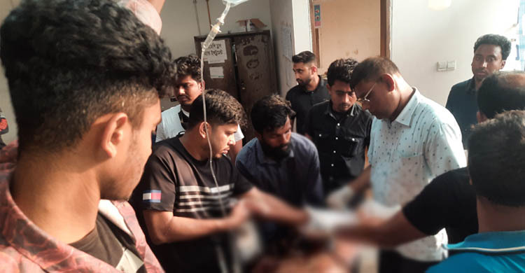 ঝিনাইদহে যুবলীগ নেতাকে কুপিয়ে আহত