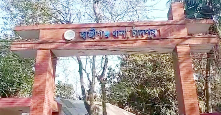 ছাদের পানি পরিষ্কার করতে গিয়ে বিদ্যুৎস্পৃষ্ট হয়ে নারীর মৃত্যু