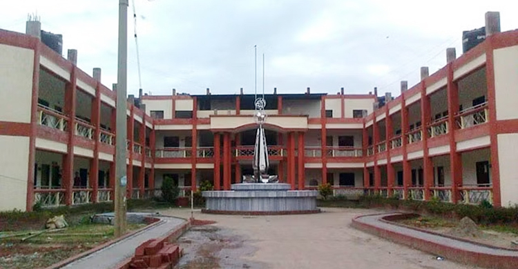 সুষ্ঠু ভোটে আস্থার সংকট, ইভিএমে মিশ্র প্রতিক্রিয়া