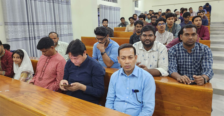 এক ছাদের নিচে ছাত্রদল-শিবির-ক্রিয়াশীল ছাত্রসংগঠন