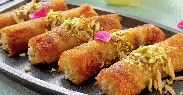 ঈদে অতিথি আপ্যায়নে রাখুন শাহী ব্রেড রোল