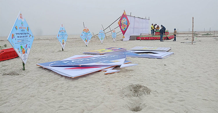 ফরিদপুরে জেমসের কনসার্টের পর স্থগিত ঘুড়ি উৎসব