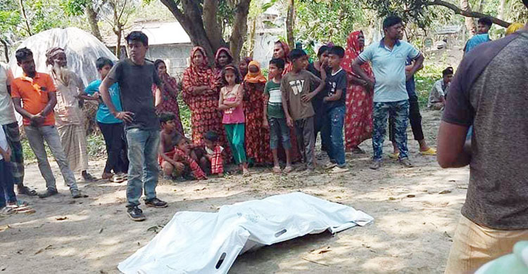 শার্শা সীমান্তে শরীরে বাধা ৫ কেজি সোনাসহ মরদেহ উদ্ধার