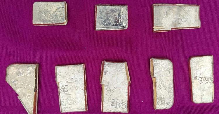 মহেশপুর সীমান্তে দেড় কোটি টাকার সোনার বার জব্দ