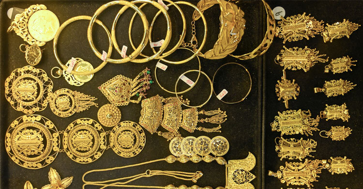 বিশ্ব বাজারে সোনার দাম দুই সপ্তাহের মধ্যে সর্বোচ্চ