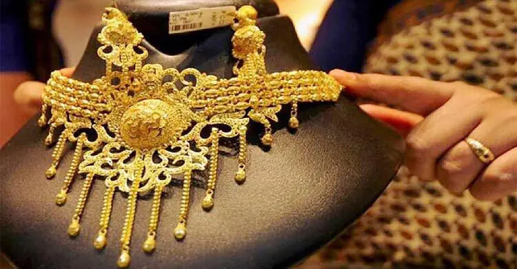 দাম বাড়ার পর যে দরে বিক্রি হচ্ছে সোনা