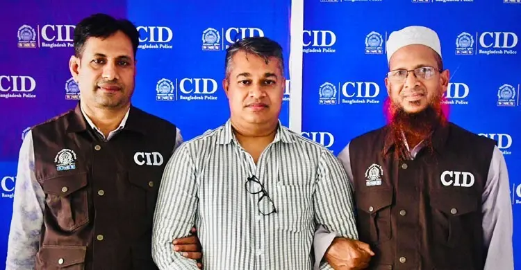 ৭ হাজার ৫৫০ ভরি সোনা আত্মসাৎ, বিক্রয়কর্মী নিজেই গড়ে তুলেছেন জুয়েলারি