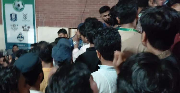 চাকসুর স্থগিত দুই হল সংসদের ভোট গণনা চলছে