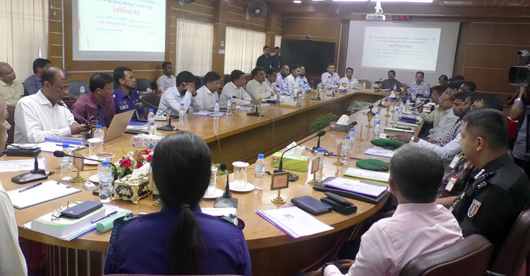 উপজেলা নির্বাচনে কঠোর থাকবে কমিশন: ইসি আলমগীর