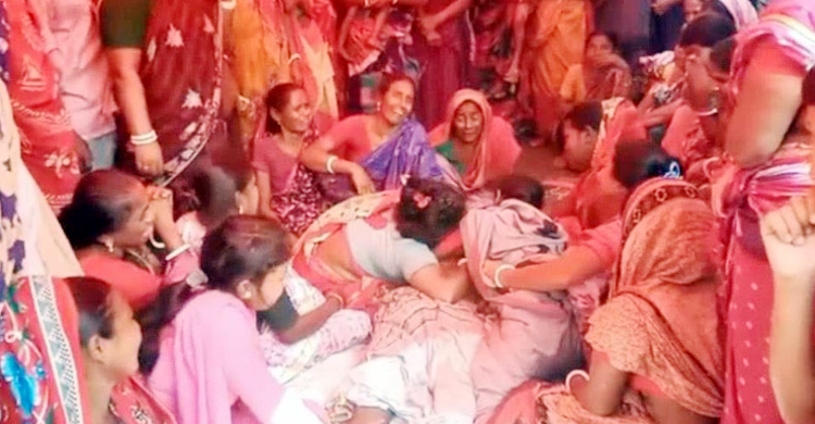 নিজের তৈরি ফাঁদে প্রাণ গেলো কৃষকের