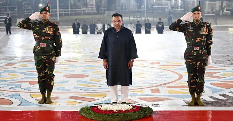 ভাষাশহীদদের প্রতি প্রধানমন্ত্রীর শ্রদ্ধা নিবেদন