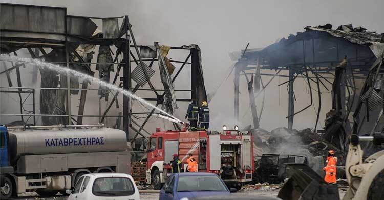 গ্রিসে বিস্কুট কারখানায় ভয়াবহ অগ্নিকাণ্ডে নিহত ৫