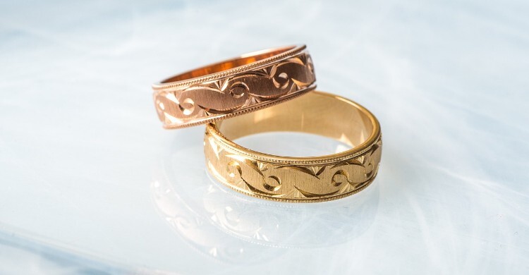 নতুন কেনা স্বর্ণের জাকাত দিতে হবে কি?