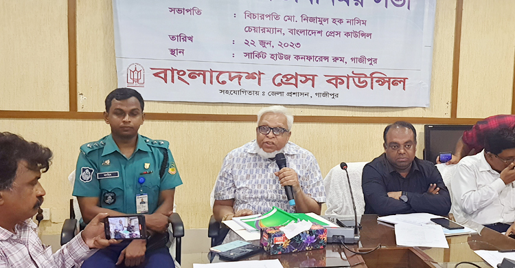 ‘প্রেস কাউন্সিলের কার্ডধারীরাই সাংবাদিক পরিচয় দিতে পারবেন’