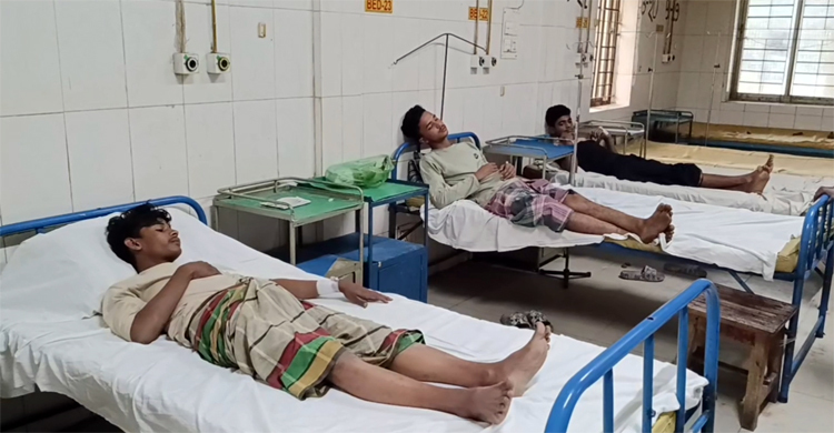 মুন্সিগঞ্জে স্বতন্ত্র প্রার্থীর চার সমর্থককে পিটিয়ে জখম