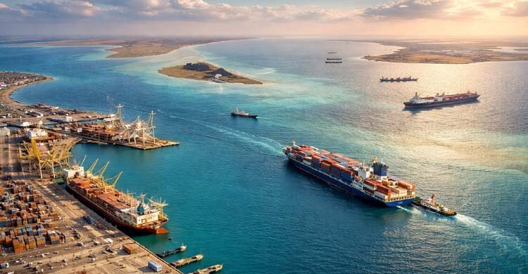 তেল, যুদ্ধ আর জলপথ: হরমুজে সুয়েজ সংকটের পুনরাবৃত্তি?